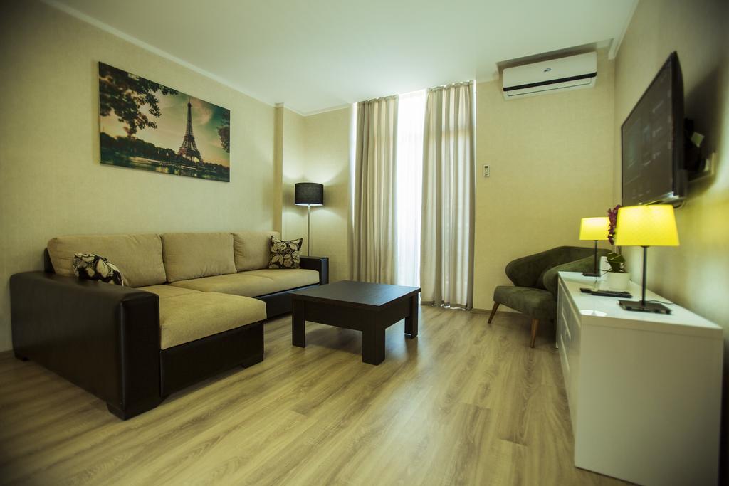Holiday Premium Apartments Batumi Exteriör bild