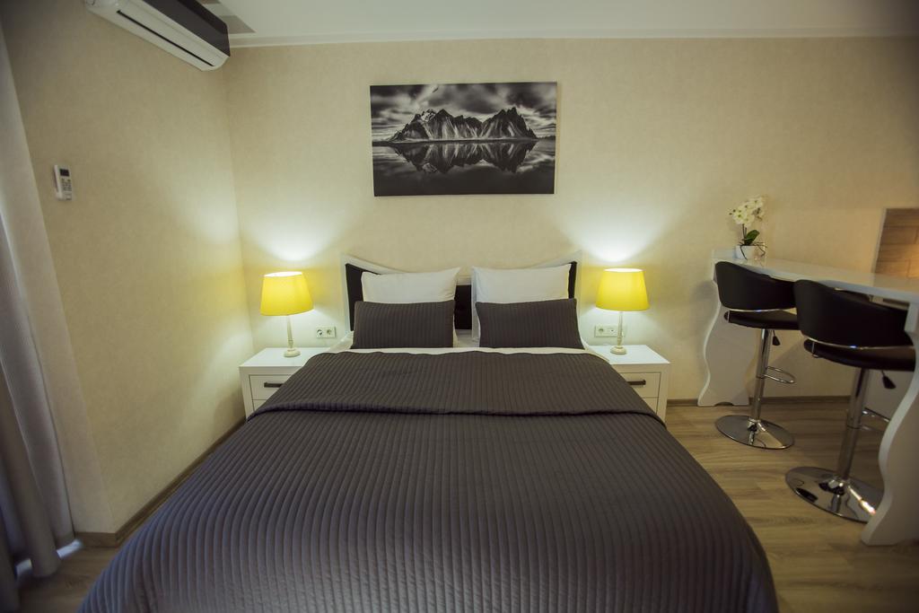 Holiday Premium Apartments Batumi Exteriör bild