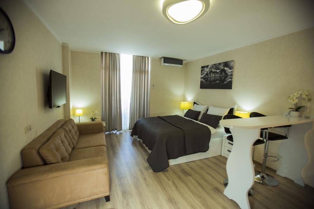 Holiday Premium Apartments Batumi Exteriör bild